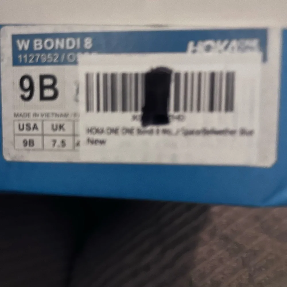 Hoka Bondi 8, Women’s size 9 B